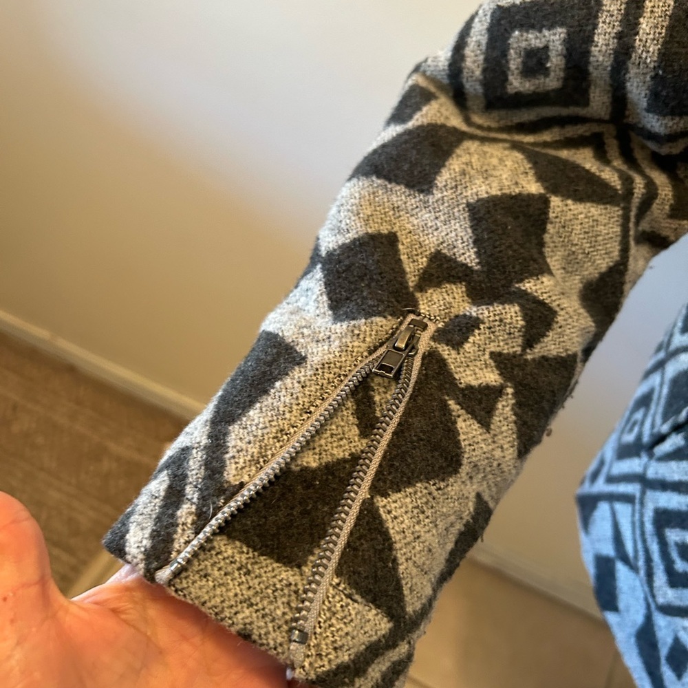 Volcom Showdown Jacket Coat Wool Blend Tribal Fur… - image 4